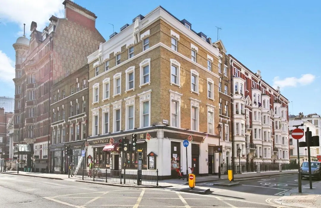 2Vh Virginia House, 31 Bloomsbury Way By City Living London-1